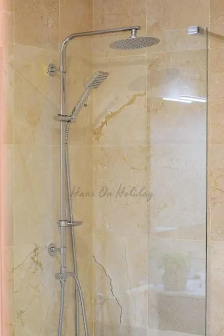 Piso Amaranta, Frigiliana Modern 2 Bedroom, 2 Bathroom Apartment With Air Conditioning And Pool Hansonholiday Rentals Espagne